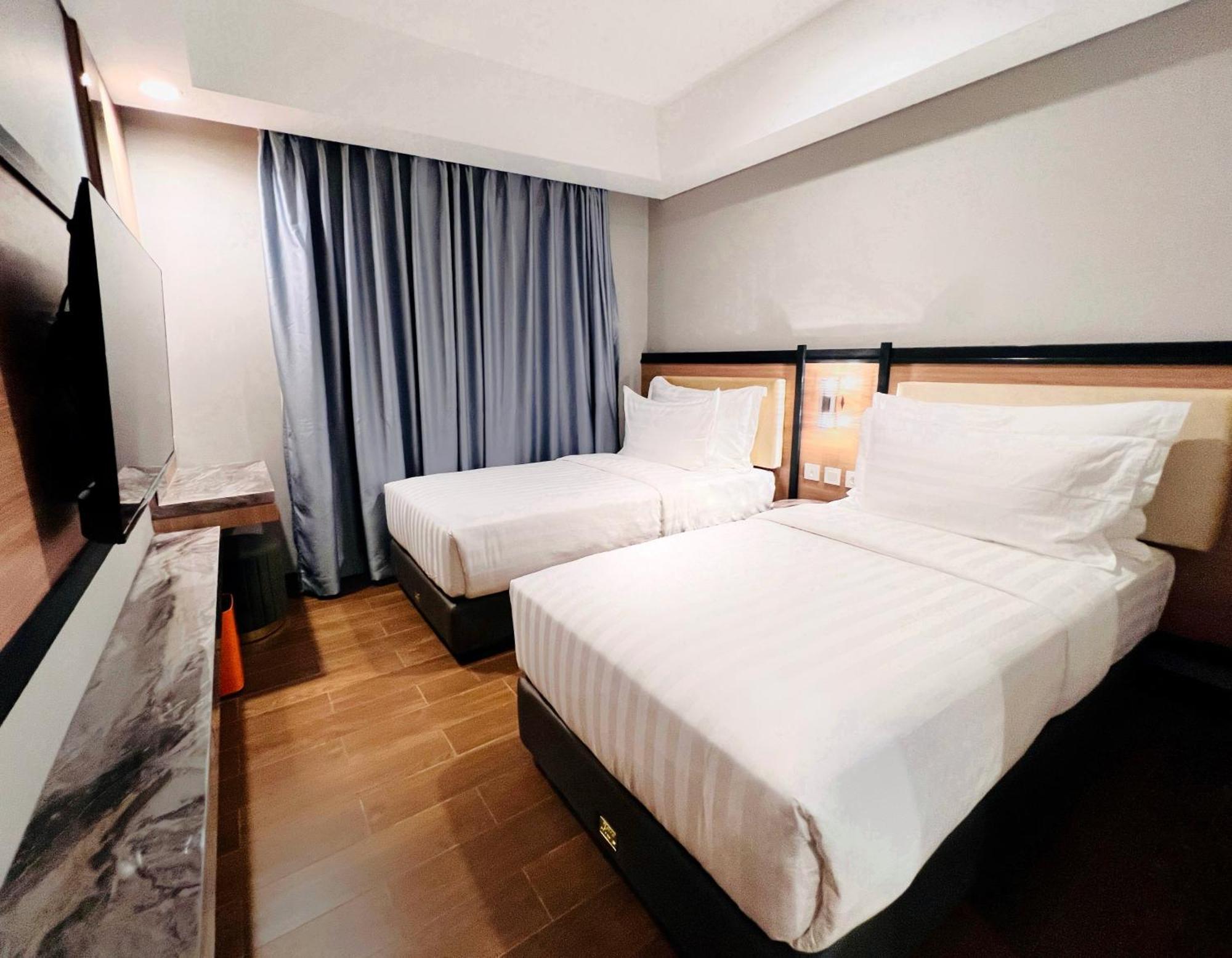 D'Primahotel Airport Sultan Hasanuddin Makassar Sudiang Kültér fotó