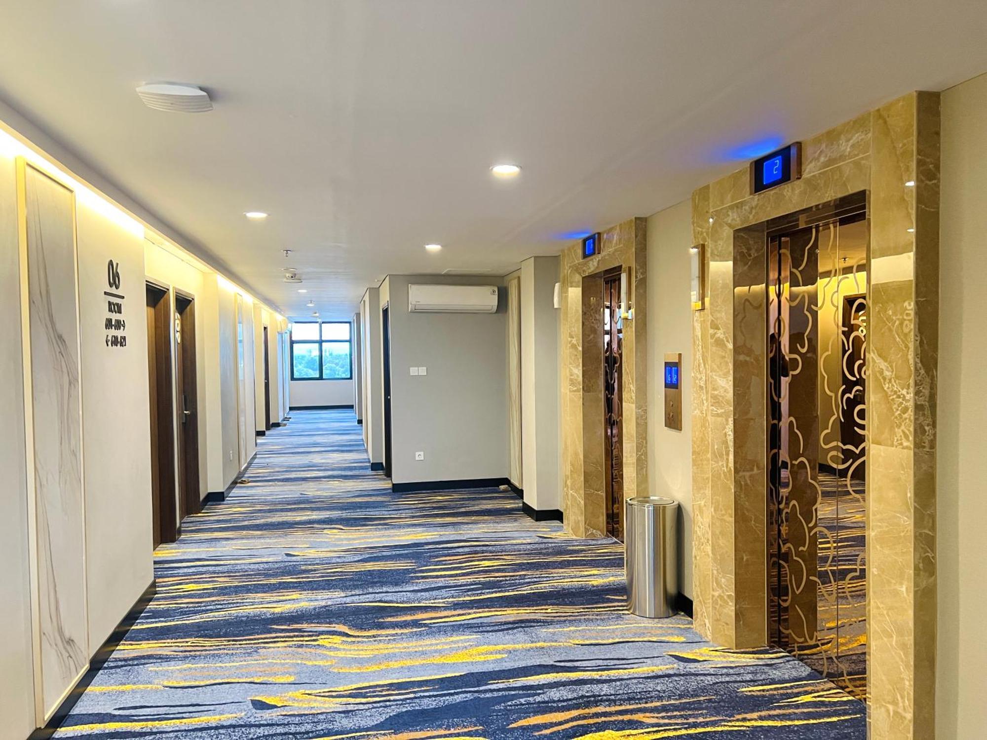 D'Primahotel Airport Sultan Hasanuddin Makassar Sudiang Kültér fotó
